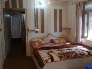 Hotel Coronation Nainital Zewnętrze zdjęcie